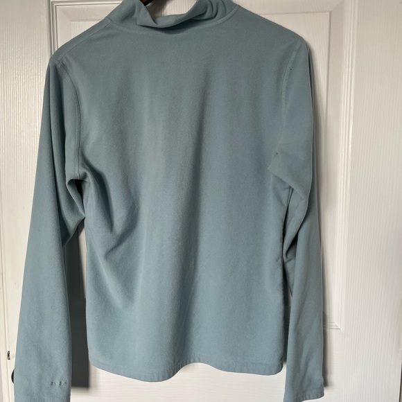 The North Face Women’s Large Fleece 1/4 Zip - light blue - Picture 8 of 10